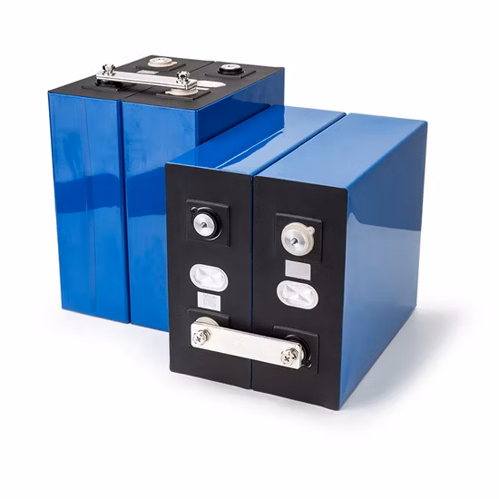Vente directe d'usine 3.2V 3.7V 20ah 25ah 30ah 37ah 50ah 60ah LiFePO4 LFP Cellule de poche de batterie au lithium-ion pour véhicule électrique